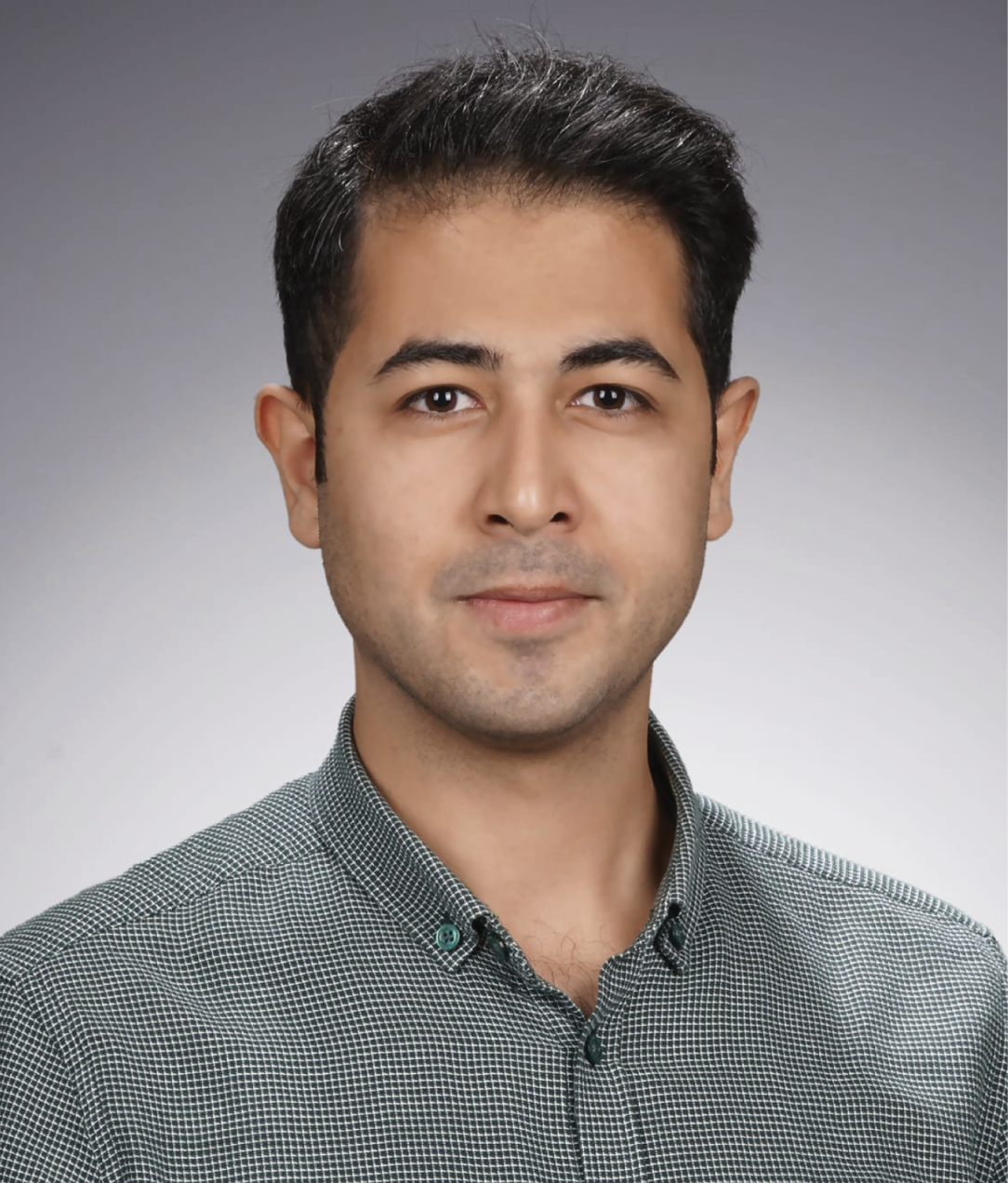 Dr. Emirhan Sönmez