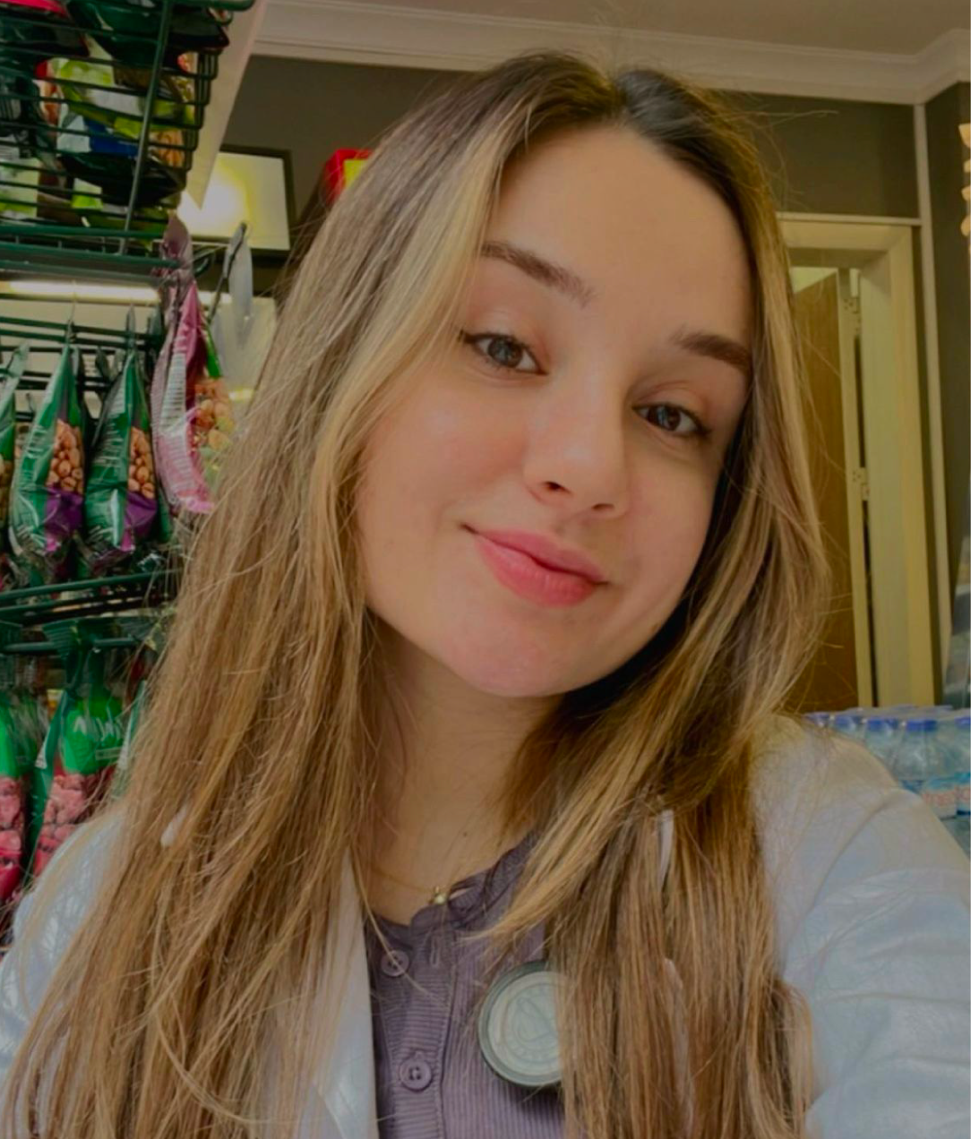 Dr. Esra Bozkır