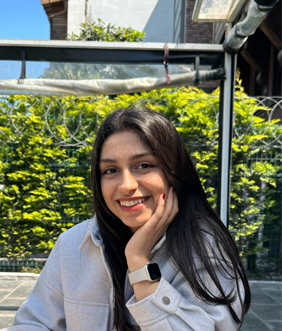 Dr. Elif Aşkan