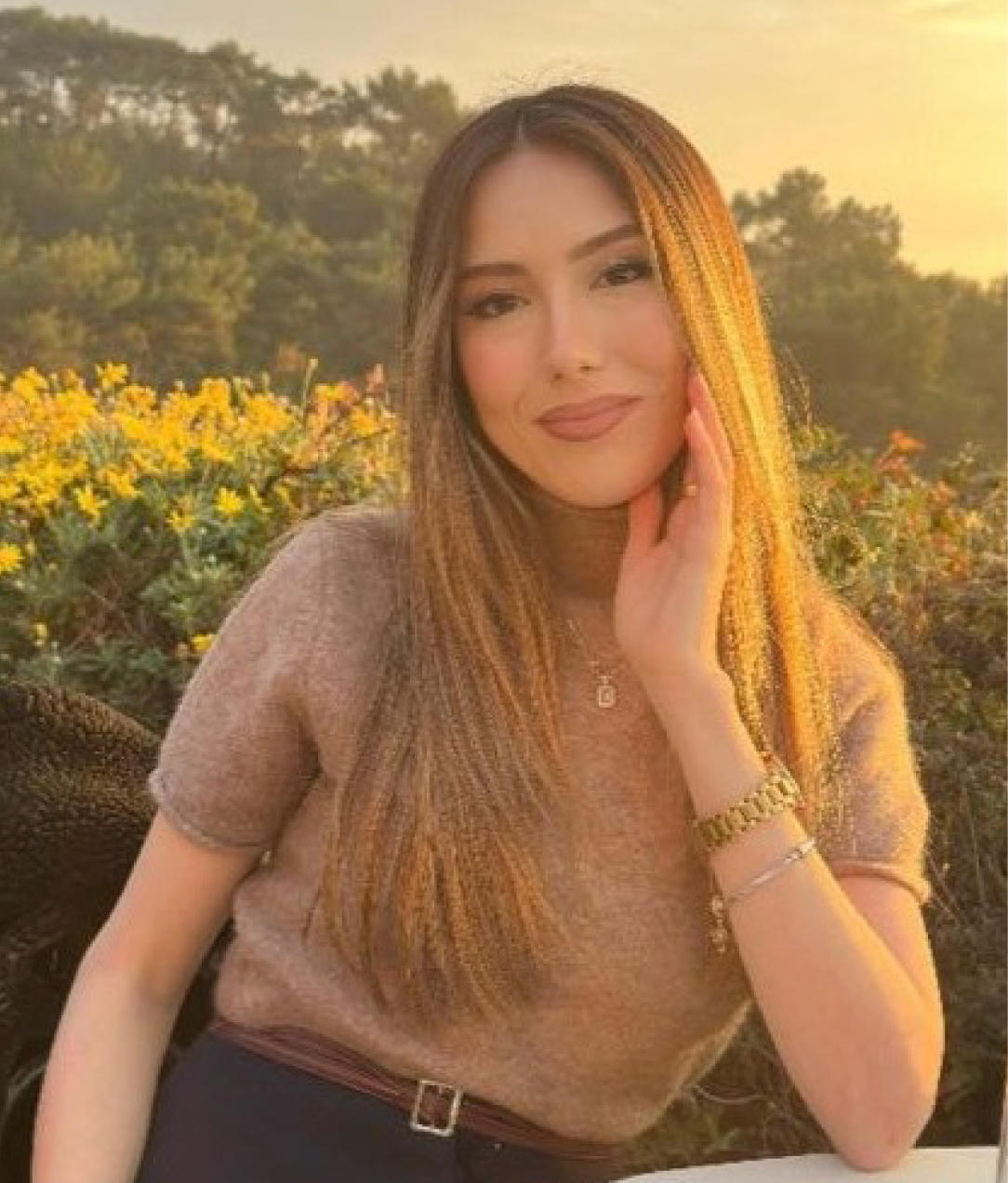Dr. Ebru Tezgin