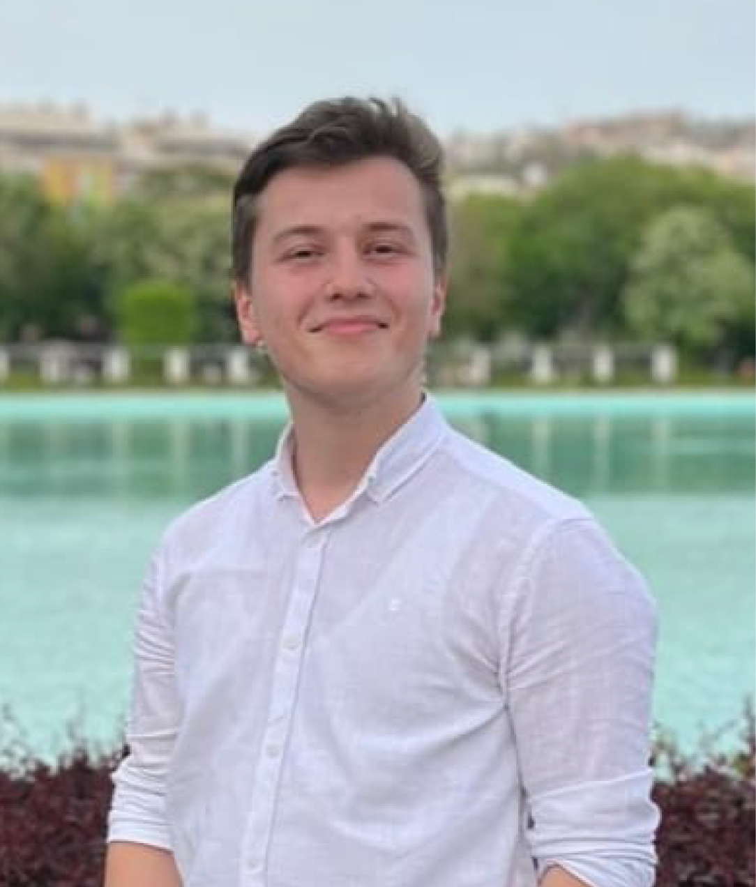 Dt. Ömer Faruk Ayvaz