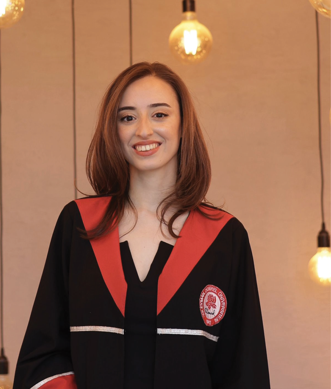 Dr. Ecem Etli